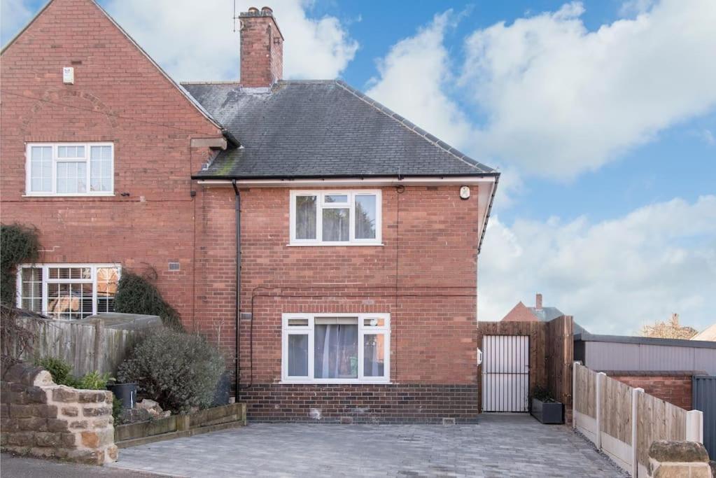 City Home From Home - Peaceful, Cosy & Modern 2Bed House Nottingham Exteriör bild
