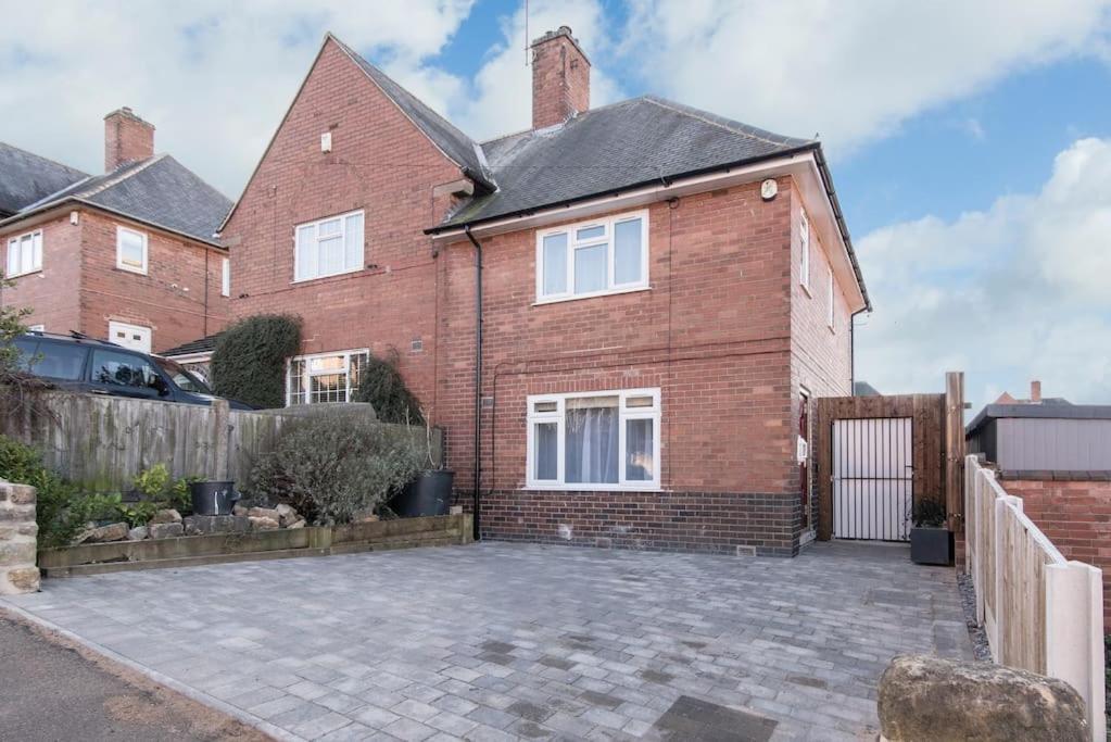 City Home From Home - Peaceful, Cosy & Modern 2Bed House Nottingham Exteriör bild