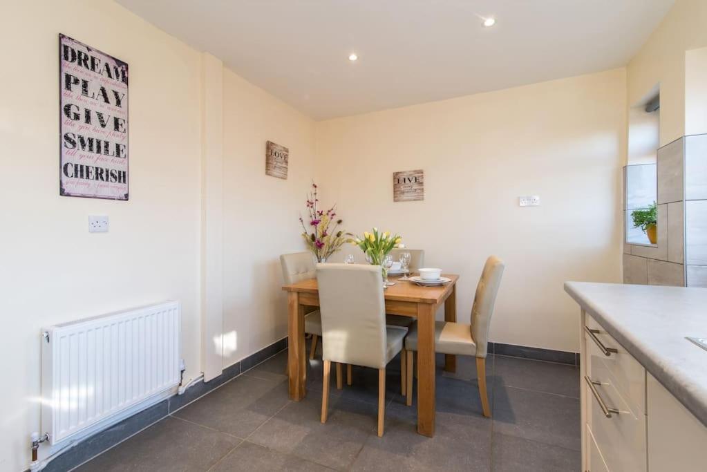 City Home From Home - Peaceful, Cosy & Modern 2Bed House Nottingham Exteriör bild