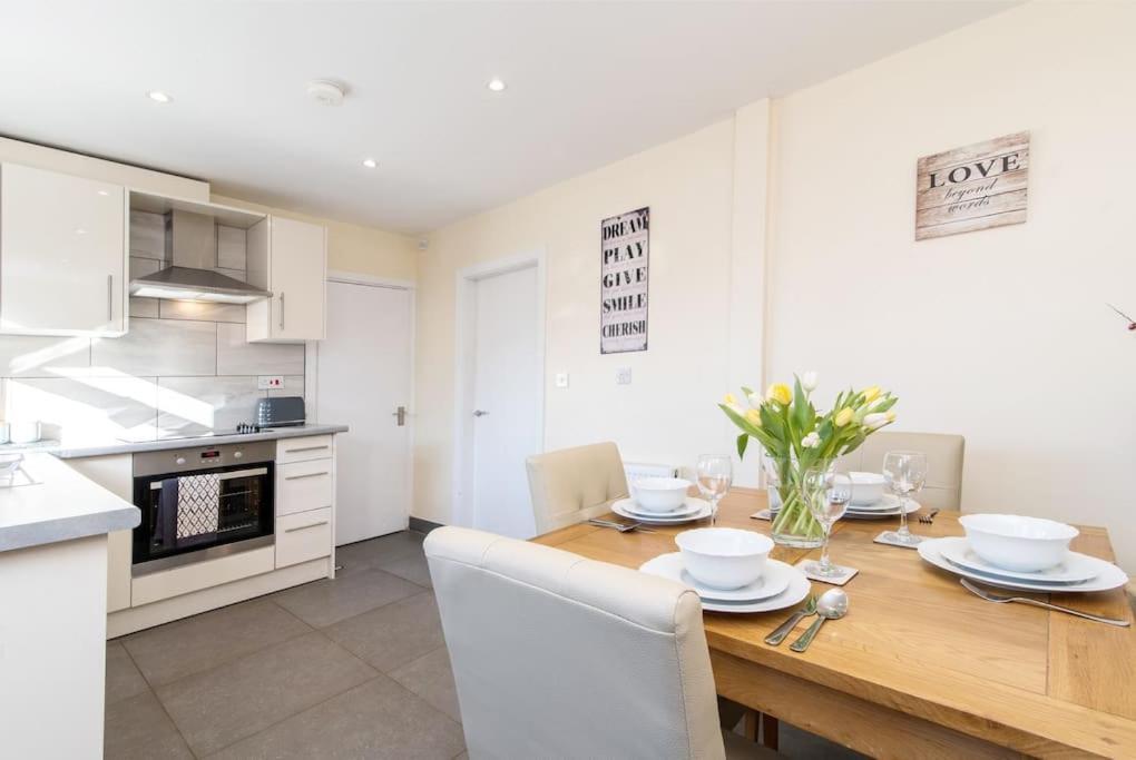 City Home From Home - Peaceful, Cosy & Modern 2Bed House Nottingham Exteriör bild